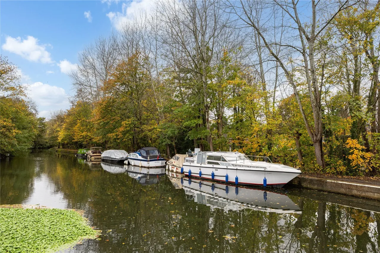 Jessamy Road, Weybridge, KT13, photo 10