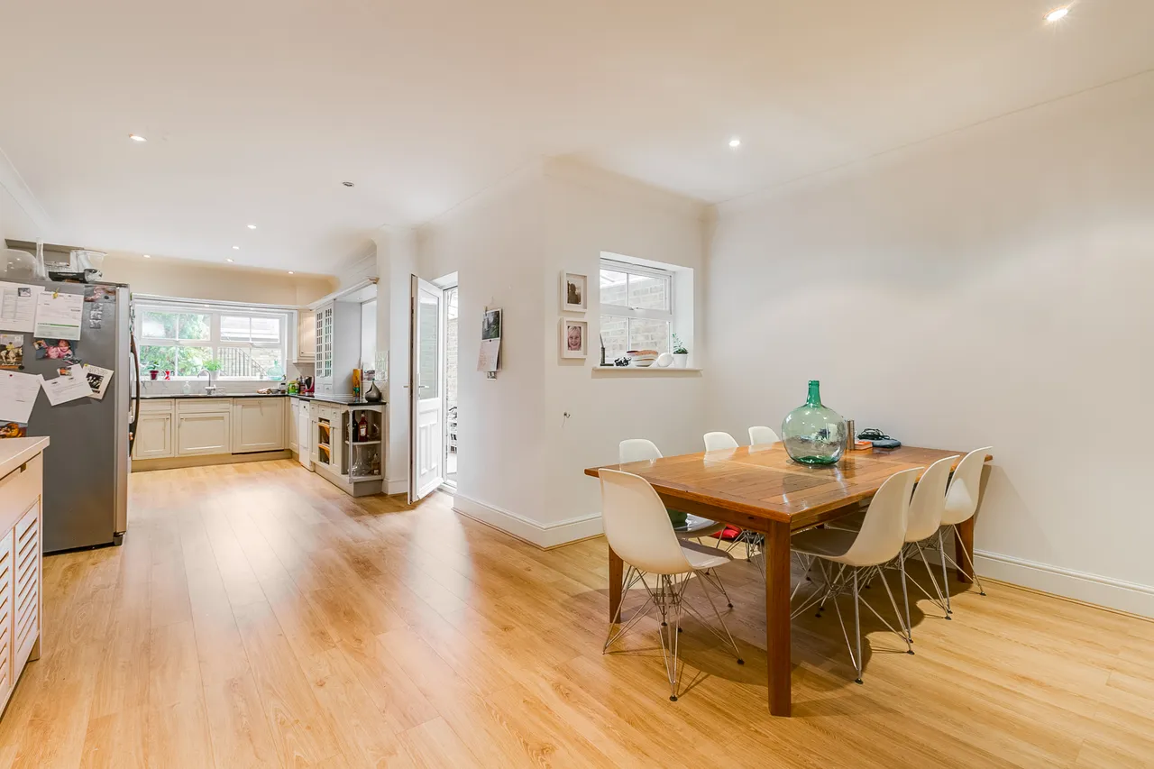 Kings Road, Richmond, TW10, photo 5