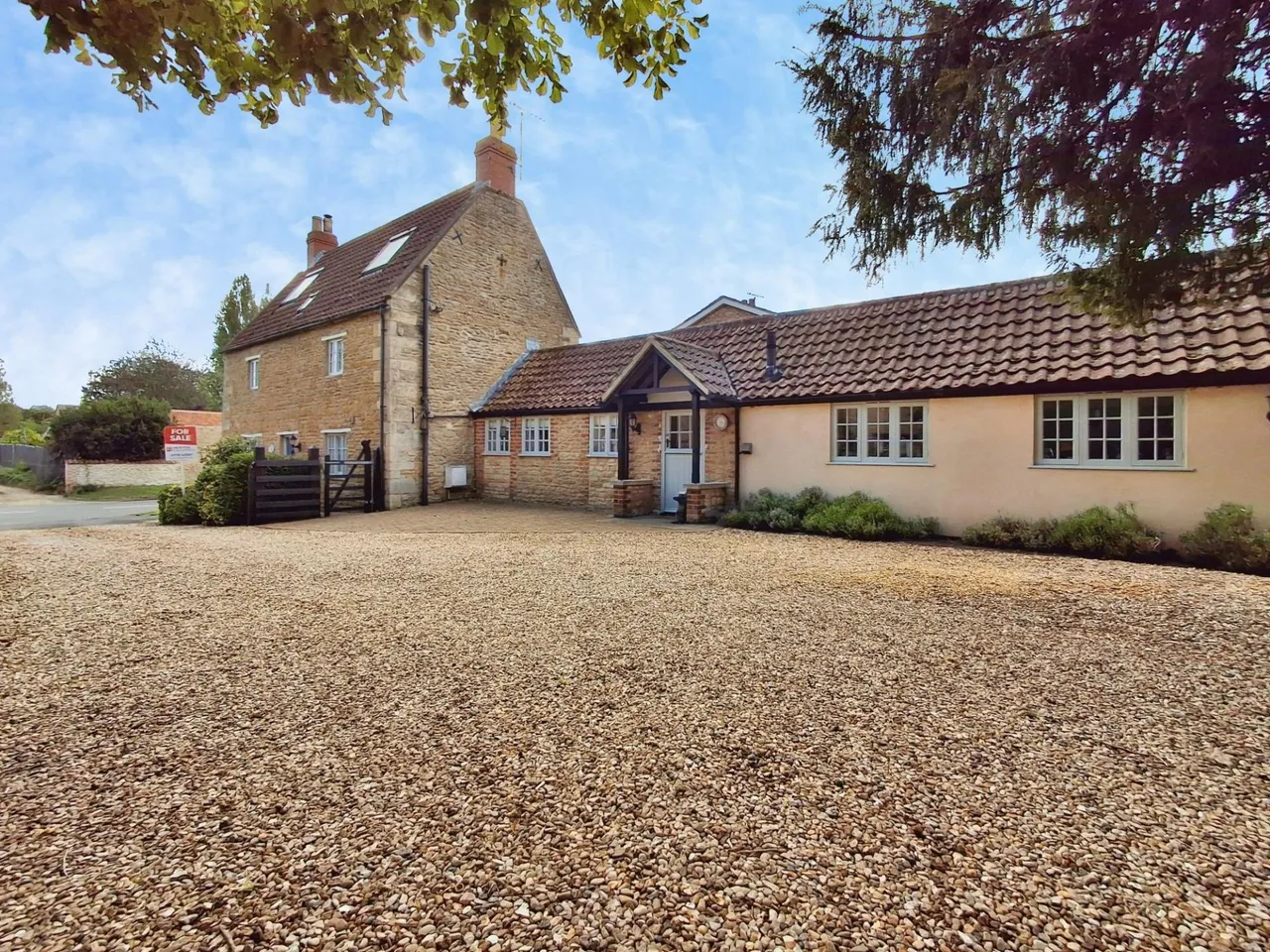 High Street, Morton, PE10, photo 30