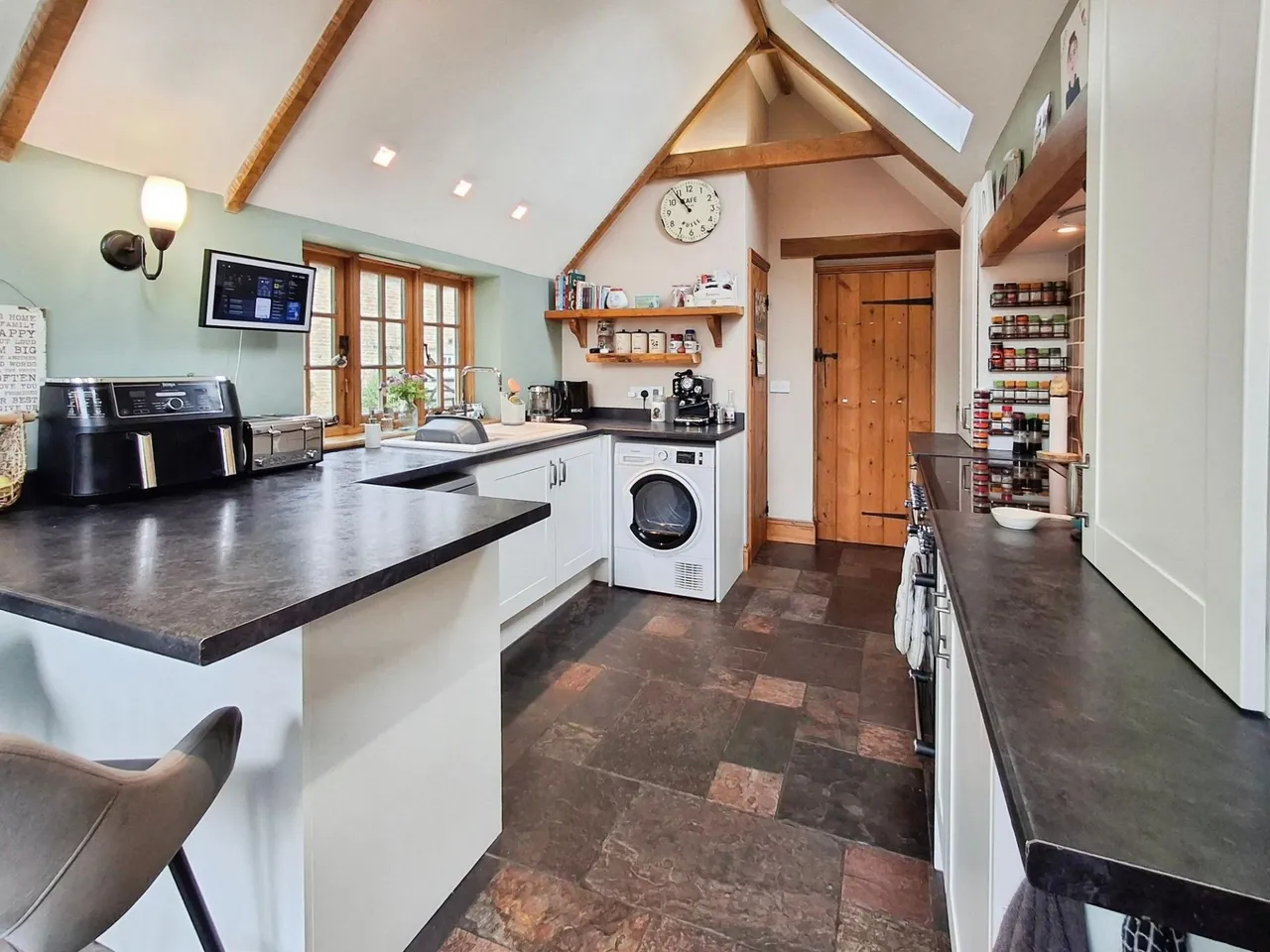 High Street, Morton, PE10, photo 9