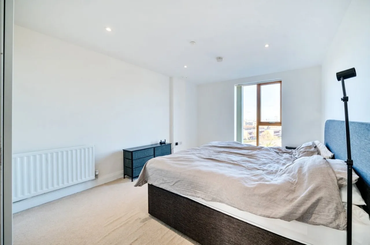 Wellington Street, SE18, photo 5