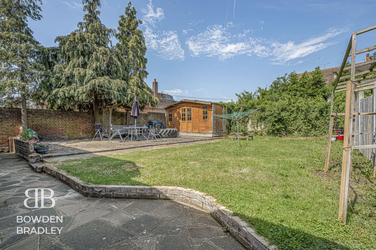 Havering Road, Collier Row, RM1, photo 41