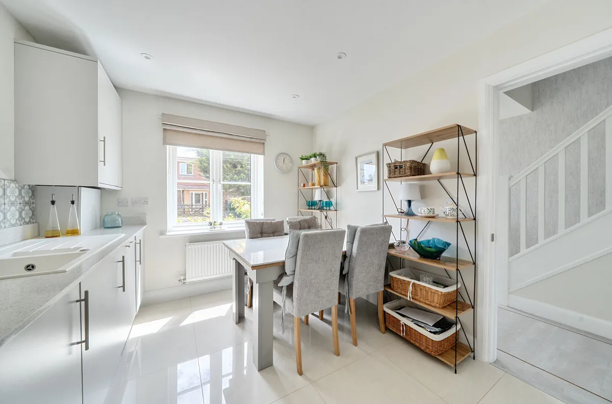 Kings Close, Arundel, BN18, photo 13