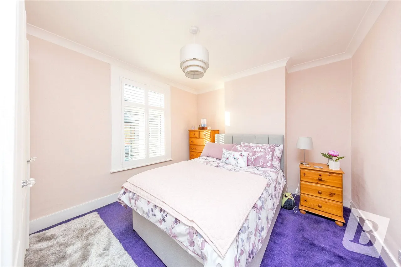 Mead Road, Gravesend, Kent, DA11, photo 8