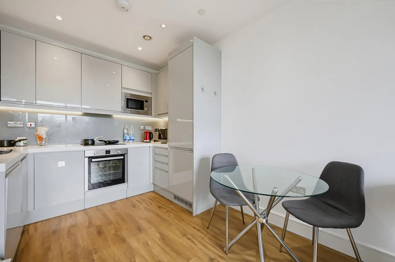 Westgate House, W5, photo 3