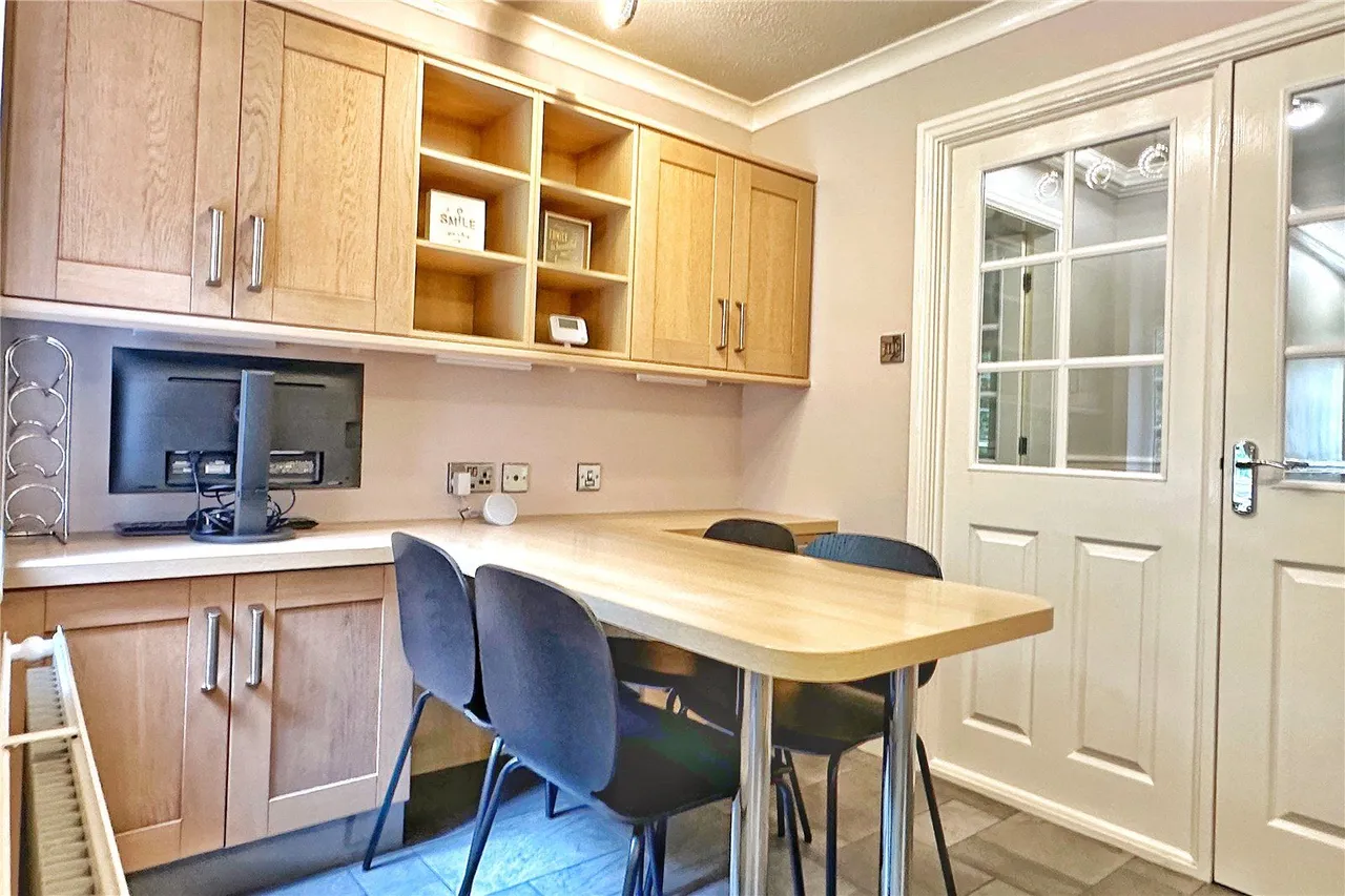 Willow Wood Close, Ashton-under-Lyne, OL6, photo 13