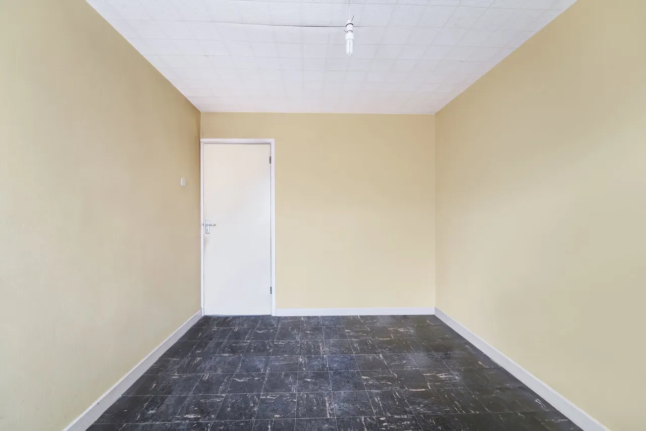 Nightingale Drive, West Ewell, KT19, photo 9