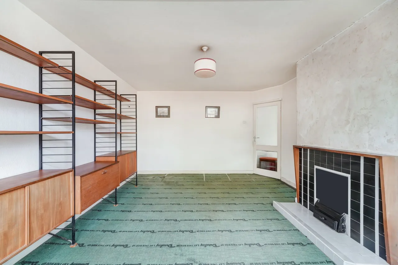 Nightingale Drive, West Ewell, KT19, photo 5