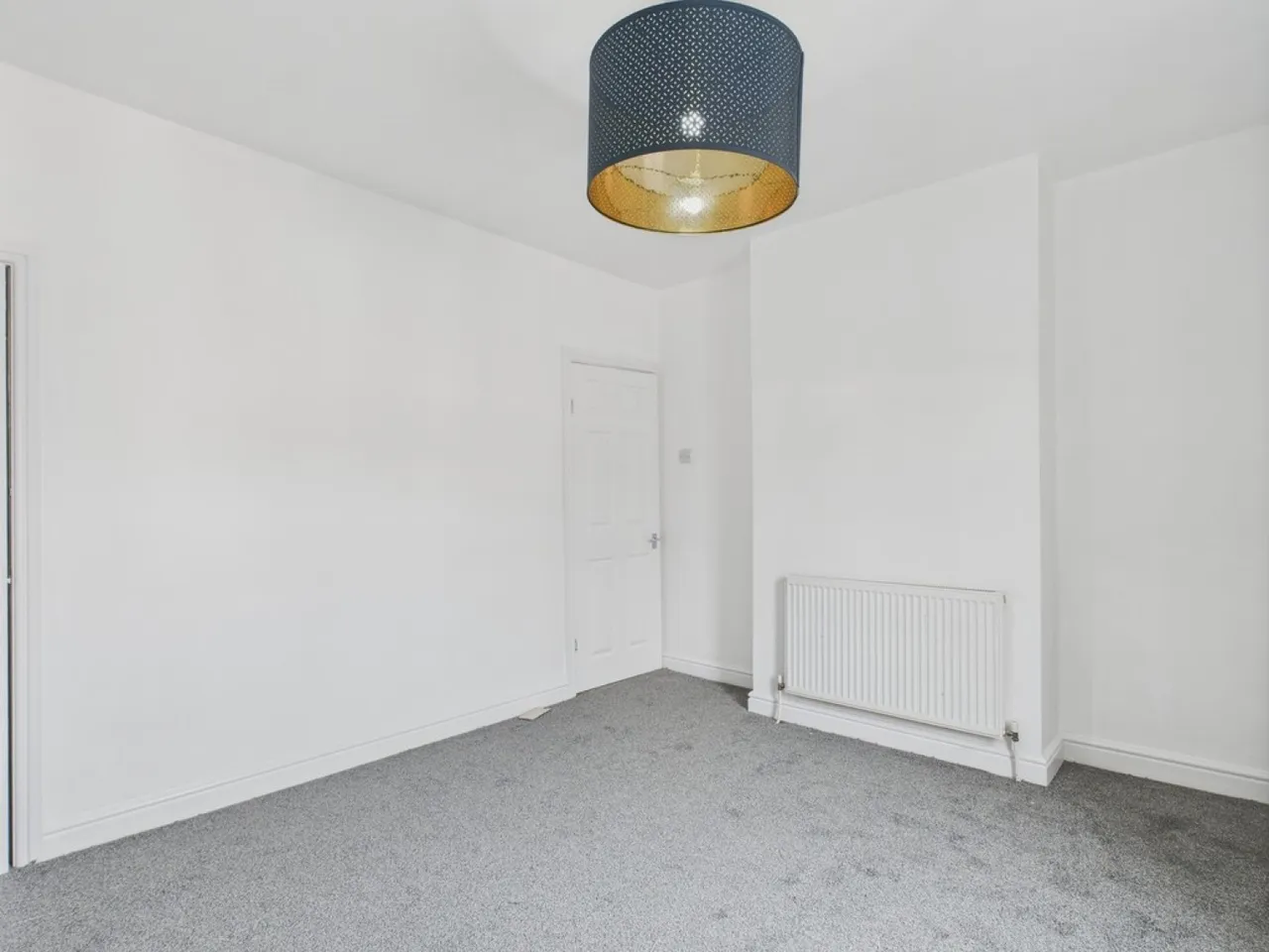 Cross Street, Goldthorpe, S63, photo 8
