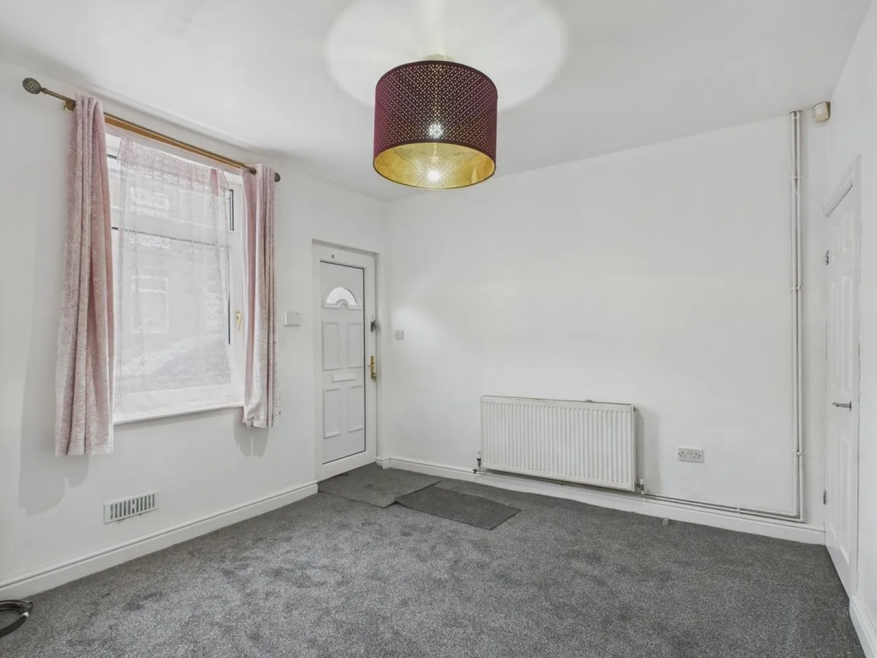 2 bed house to rent, Cross Street, Goldthorpe, S63