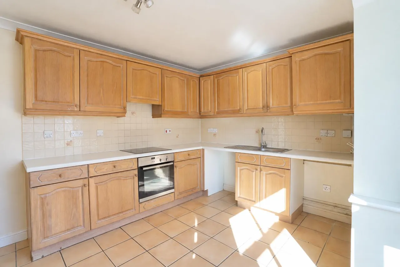 Alexandra Road, Great Wakering, photo 6