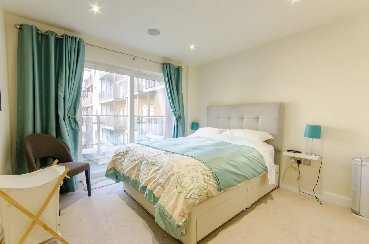 79 Claremont House, 14 Aerodrome Road, London, photo 7