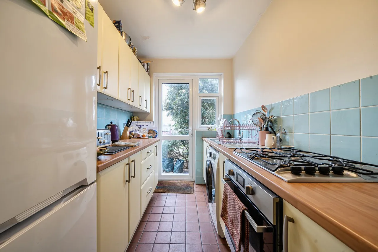 Conisborough Crescent, SE6, photo 2