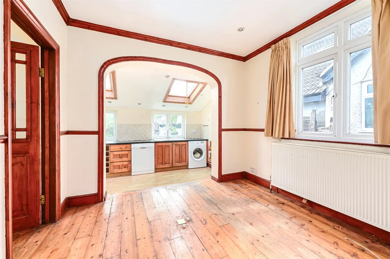 Coleford Bridge Road, Mytchett, Camberley, Surrey, GU16 6DN, photo 6