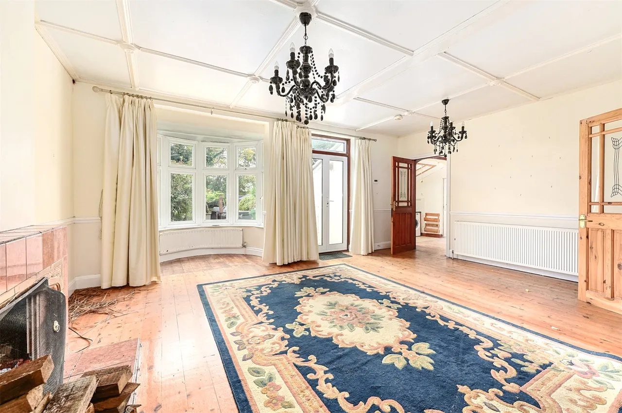 Coleford Bridge Road, Mytchett, Camberley, Surrey, GU16 6DN, photo 2