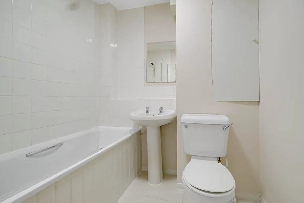 Belgrave Gardens, NW8, photo 9