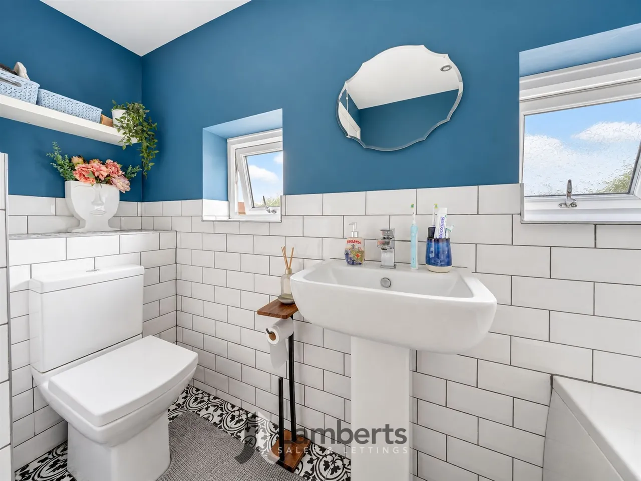 16a Watts Road, Studley, photo 19
