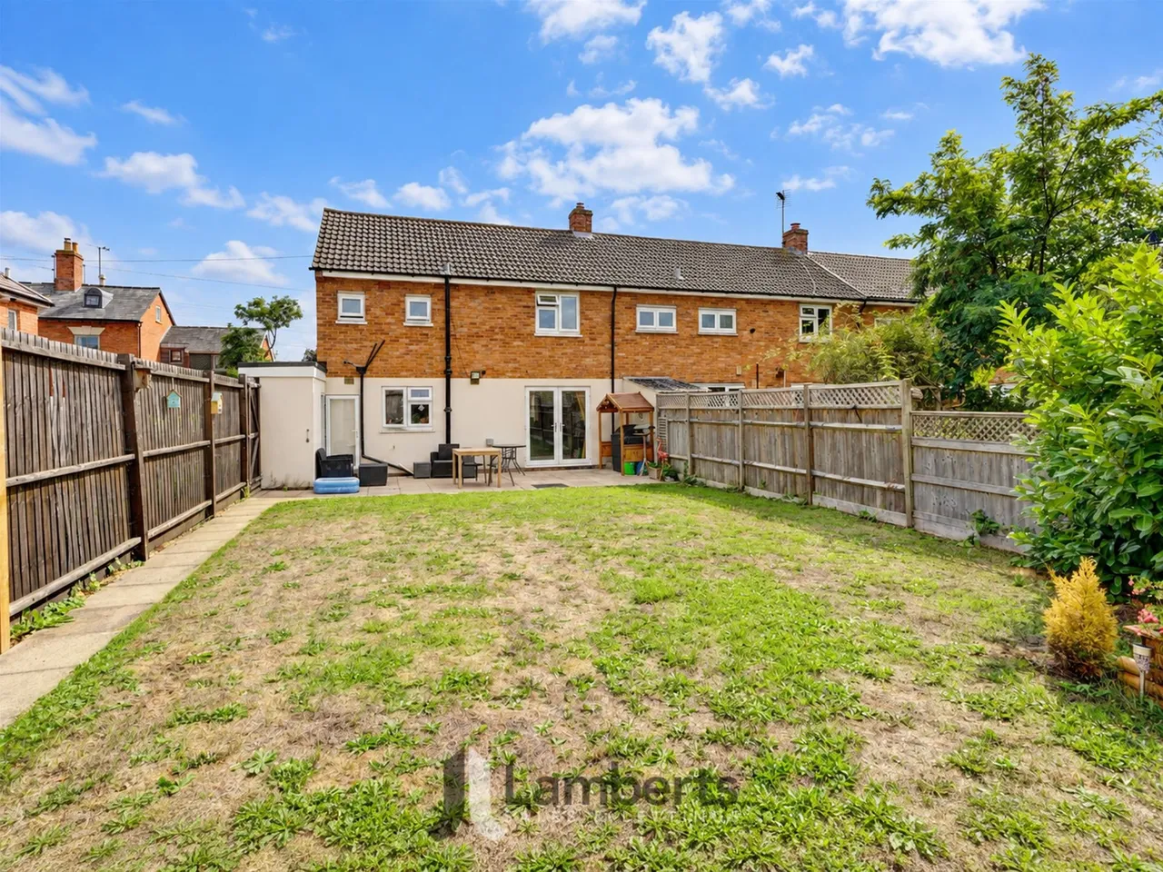 16a Watts Road, Studley, photo 24