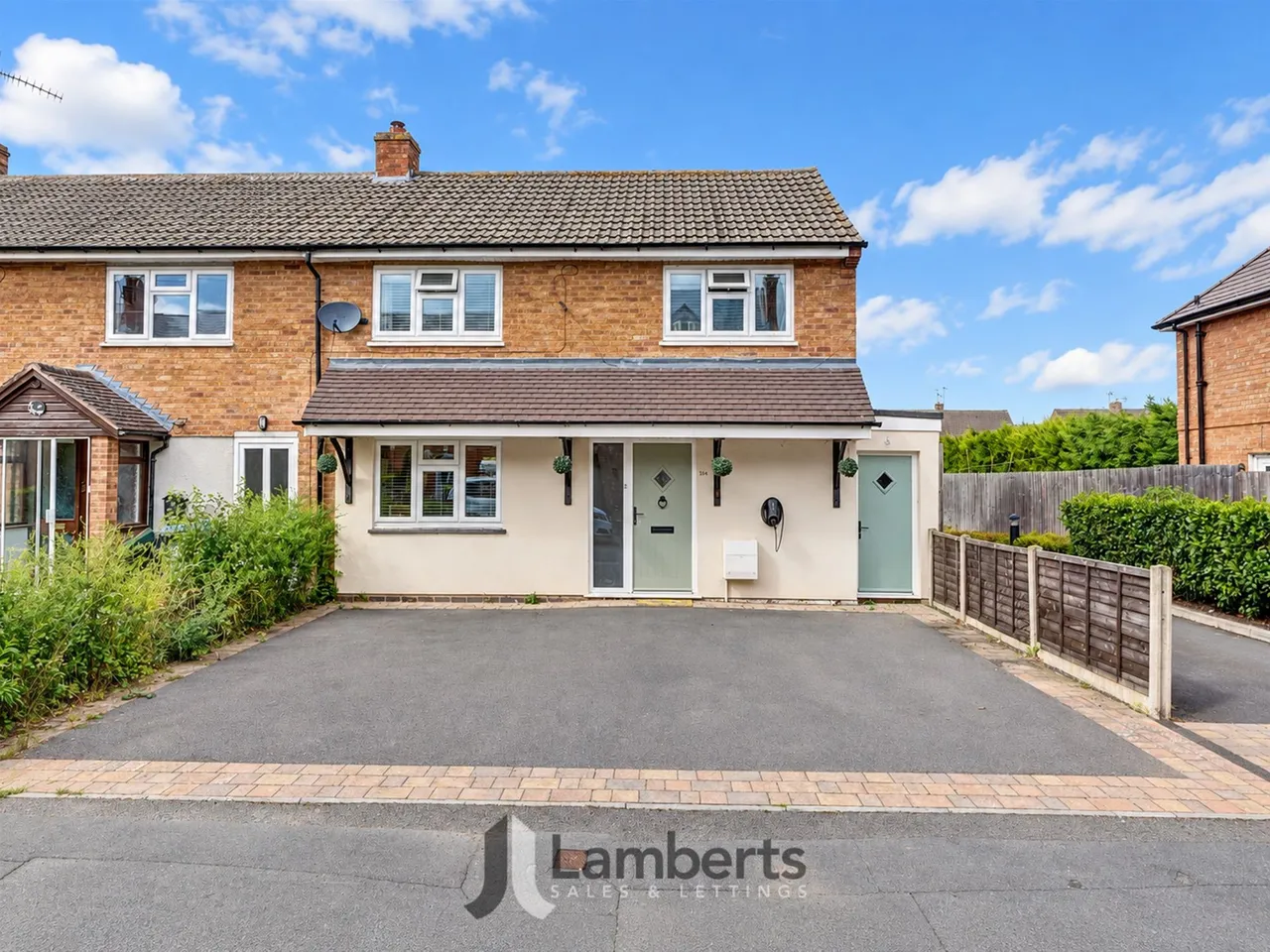16a Watts Road, Studley, photo 27