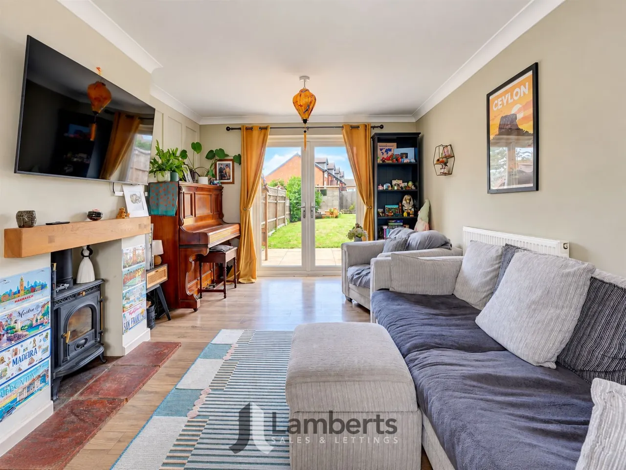 16a Watts Road, Studley, photo 4