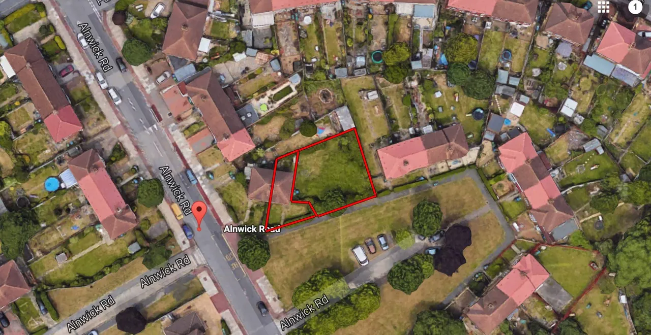 3 bed house for sale — Alnwick Road, London