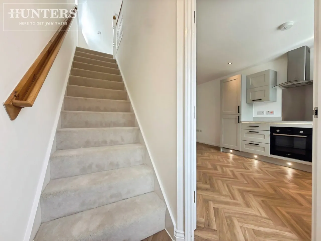 Vowden Chase, Stairfoot, S70, photo 6