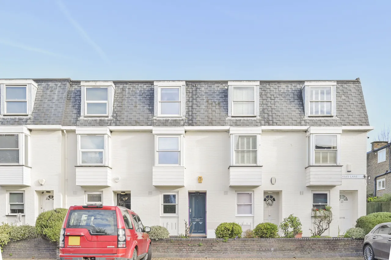 28 Pooles Lane, London, photo 5