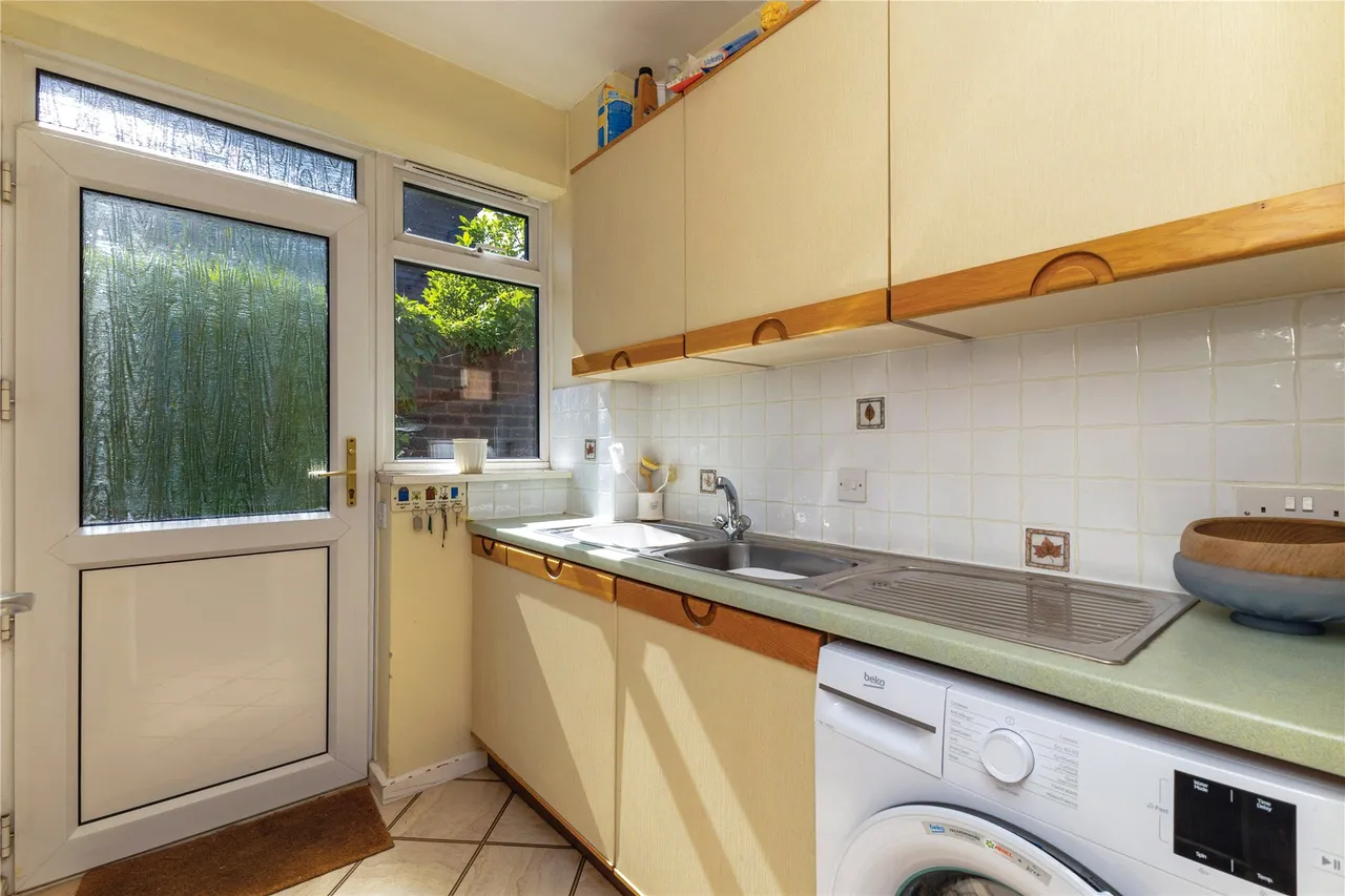 Saddlers Scarp, Grayshott, GU26, photo 26