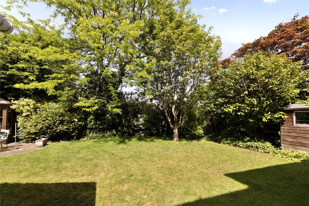 Saddlers Scarp, Grayshott, GU26, photo 30