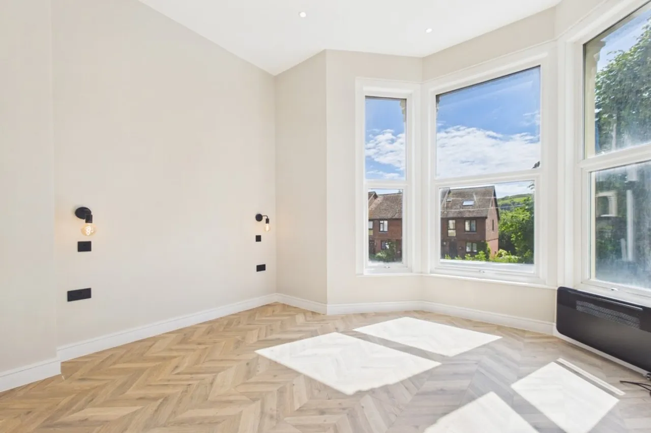 1 bed flat to rent — Harold Street, Dover