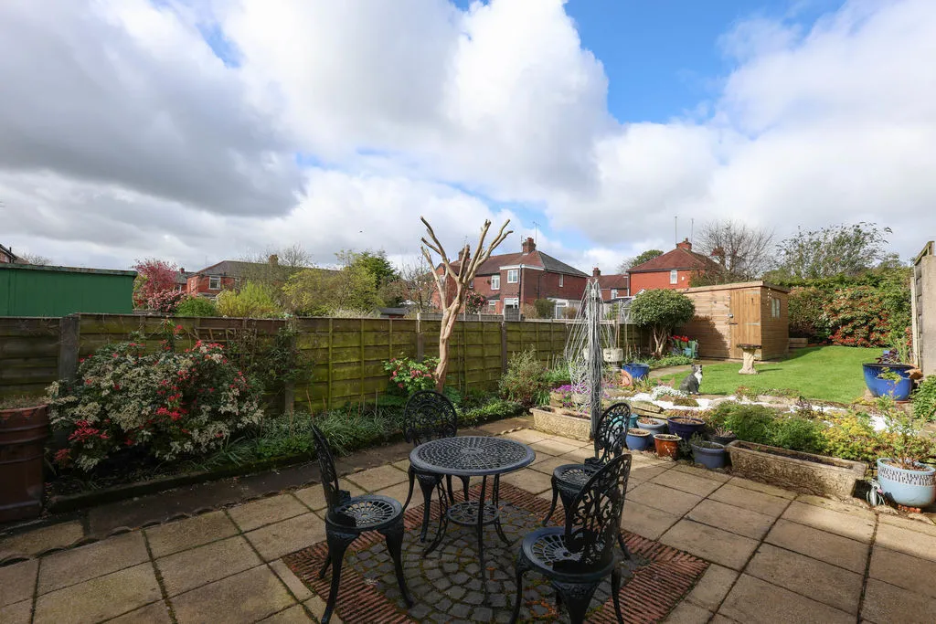 Phyllis Street, Rochdale OL12 7NA, photo 20