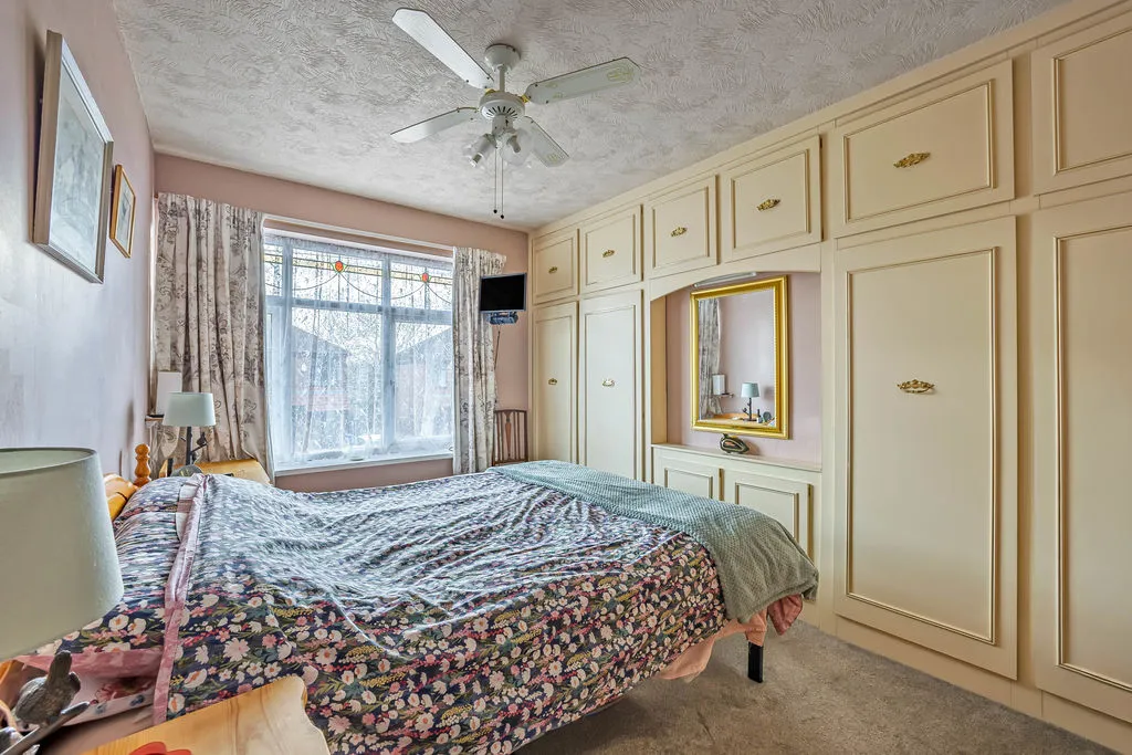 Phyllis Street, Rochdale OL12 7NA, photo 10
