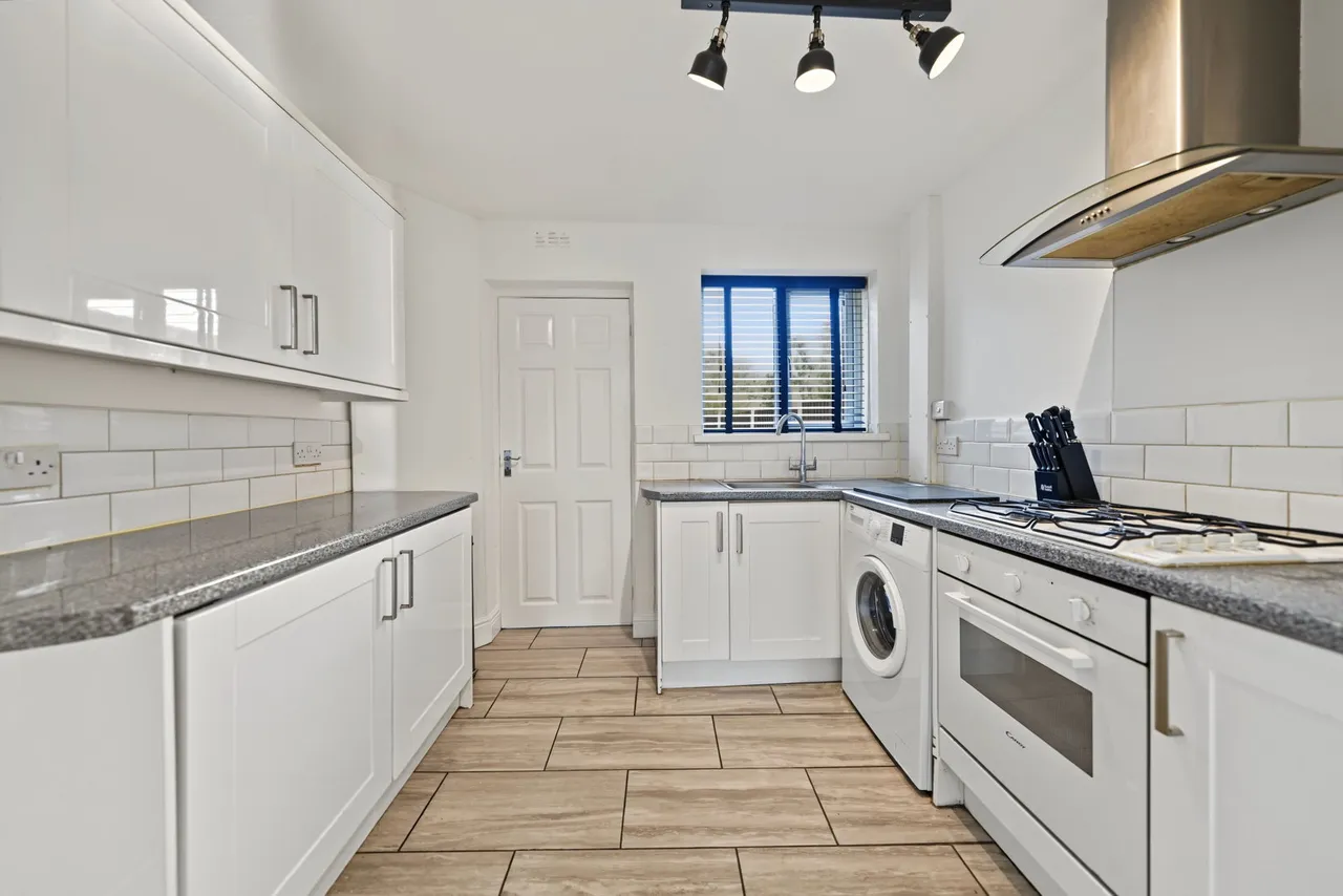 Longmeadow Crescent, Shard End, photo 2