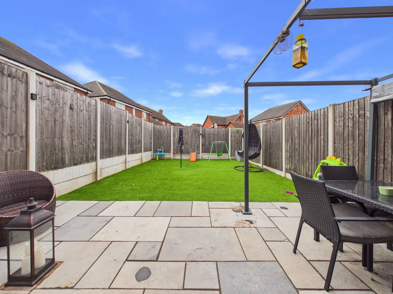Canal Close, Newport, TF10, photo 15