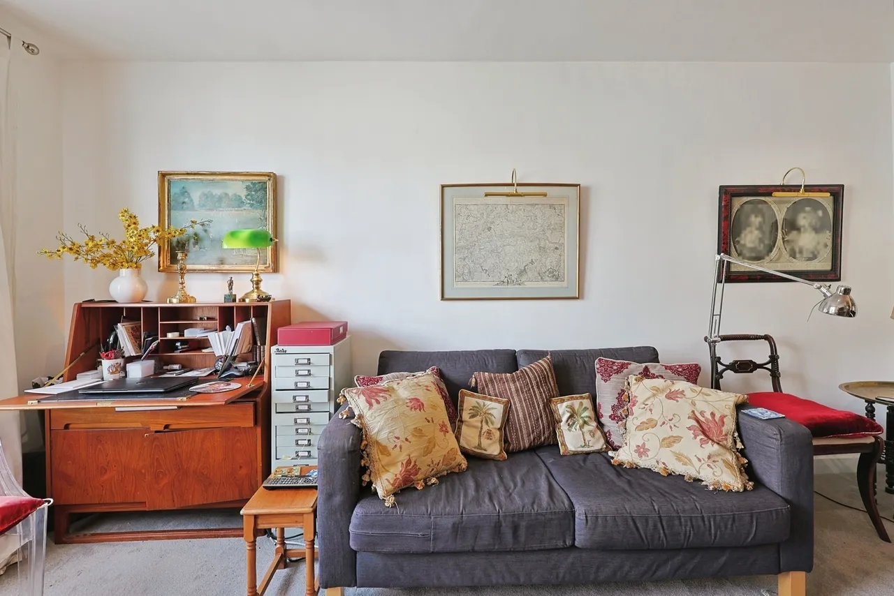 Lavender Hill, London, SW11, photo 16