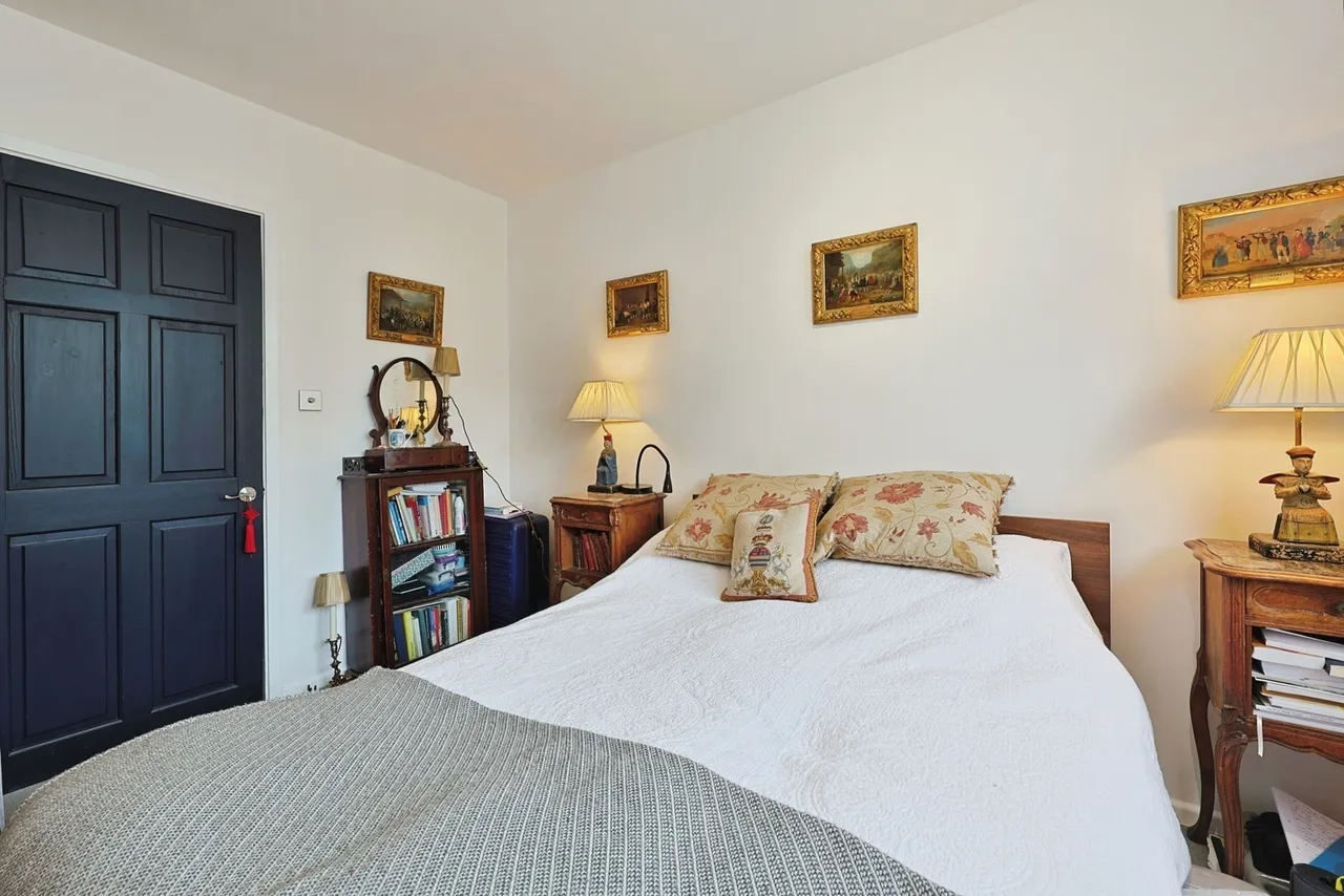 Lavender Hill, London, SW11, photo 9