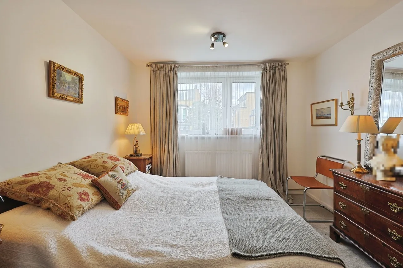 Lavender Hill, London, SW11, photo 6
