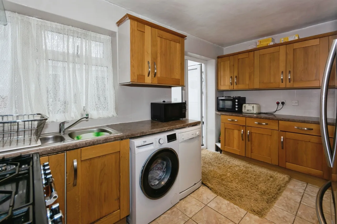 Barrett Street, Smethwick, B66, photo 7