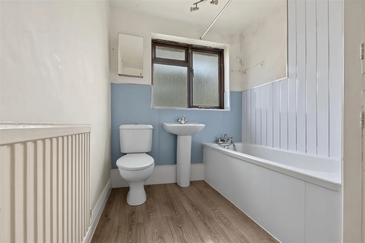 Banks Road, Toton, NG9, photo 7