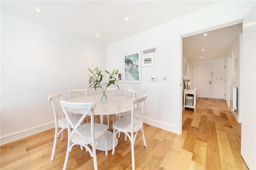 Fairbourne Road, London, SW4, photo 4