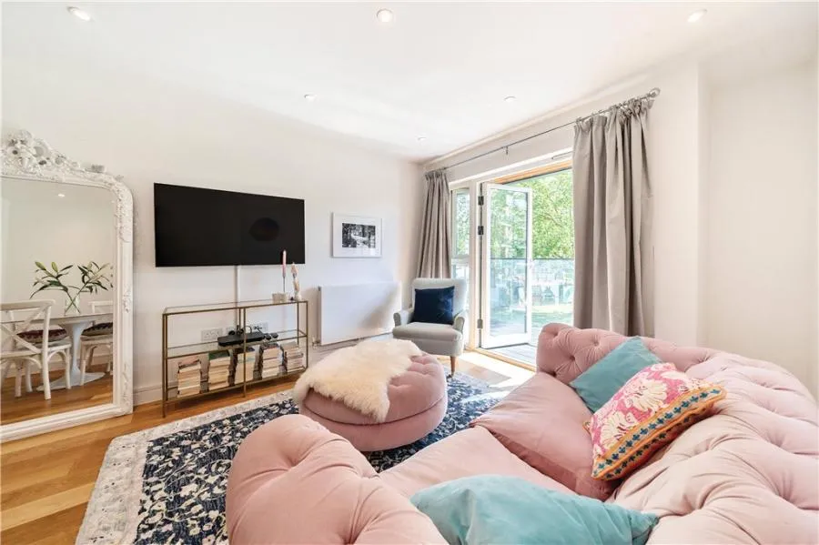 Fairbourne Road, London, SW4, photo 8