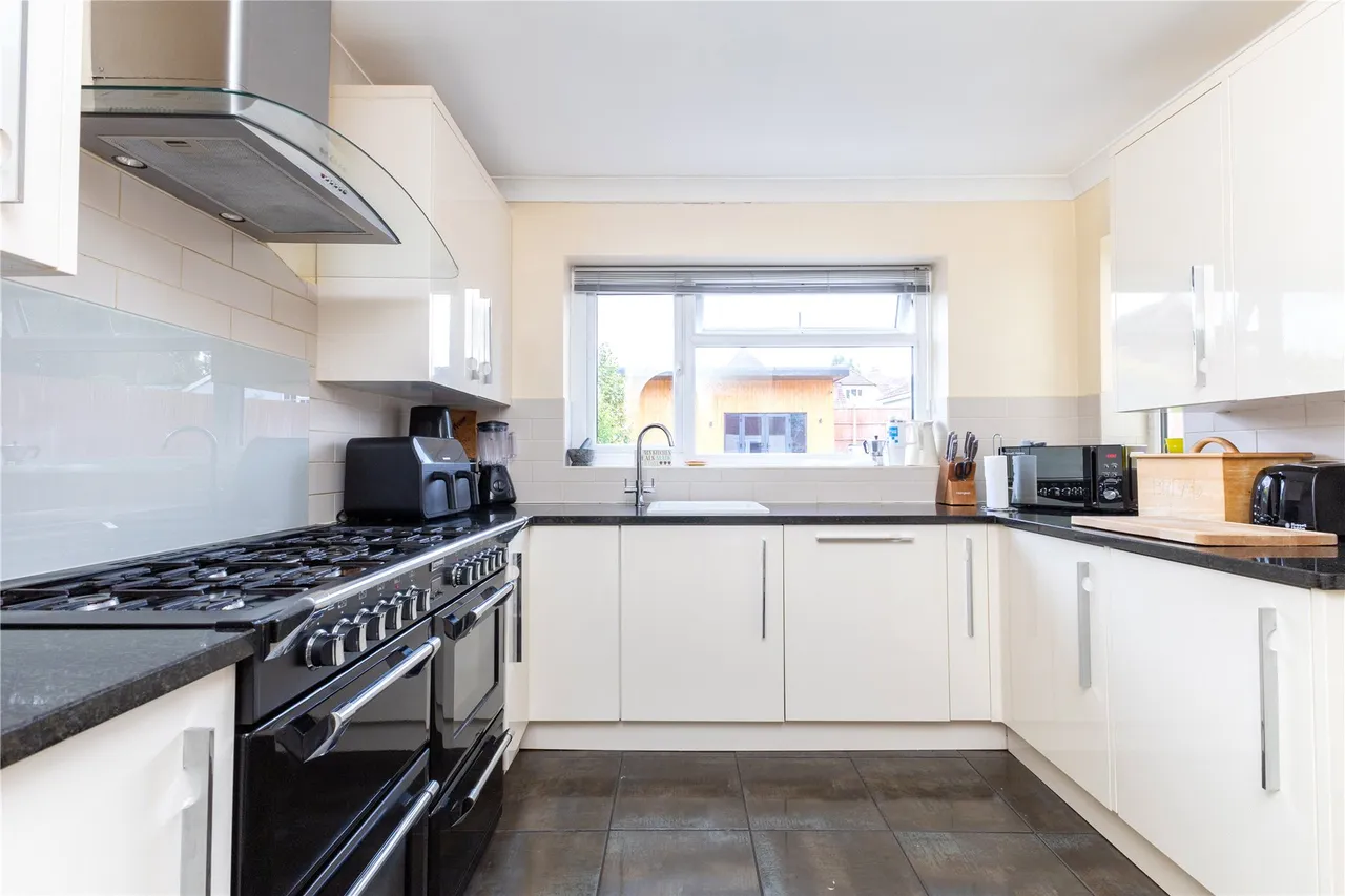 Clovelly Road, Hindhead, GU26, photo 12