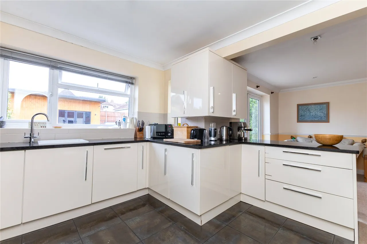 Clovelly Road, Hindhead, GU26, photo 13