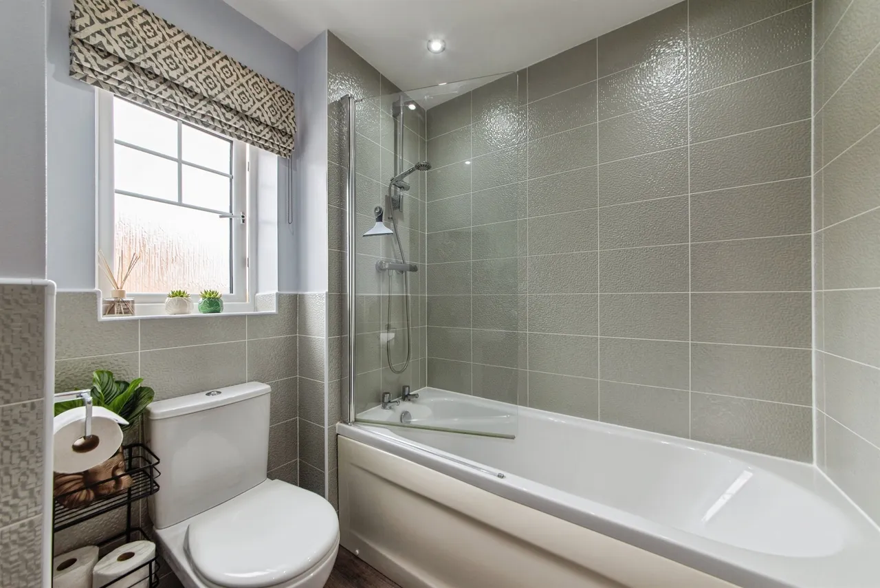 Haydock Park Drive, Bourne, PE10, photo 15