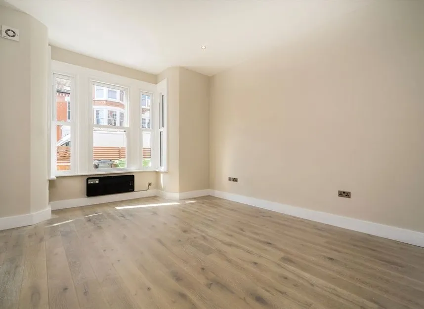 Pennard Road, Shepherds Bush, W12, photo 2