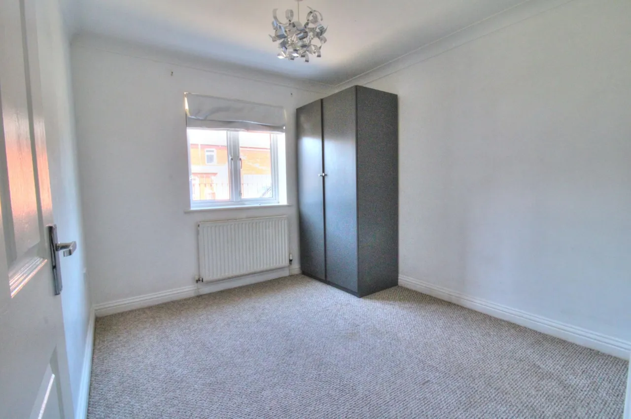 Clayburn Circle, Basildon, SS14, photo 8