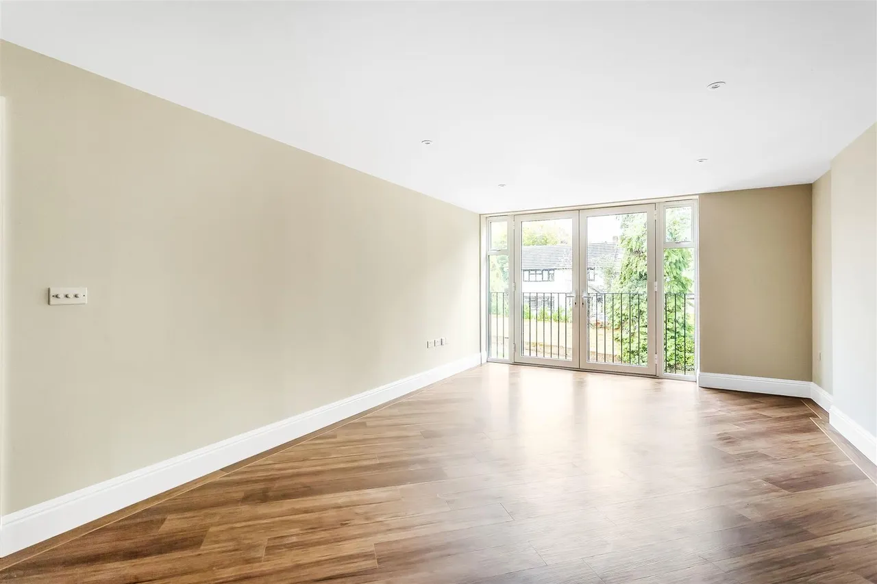 One Parkers Hill, Ashtead, KT21, photo 4