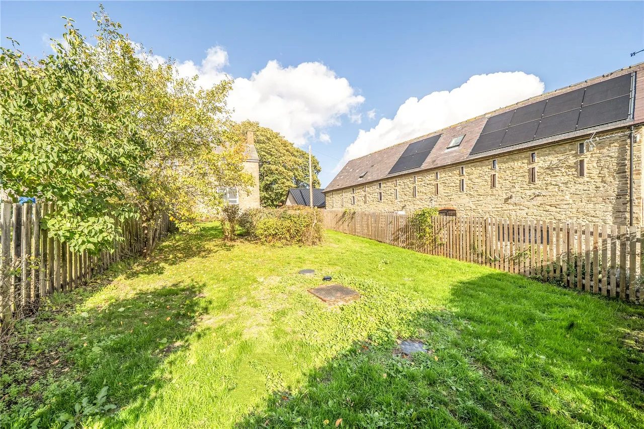 Highwood Farm, Bircher, HR6, photo 15