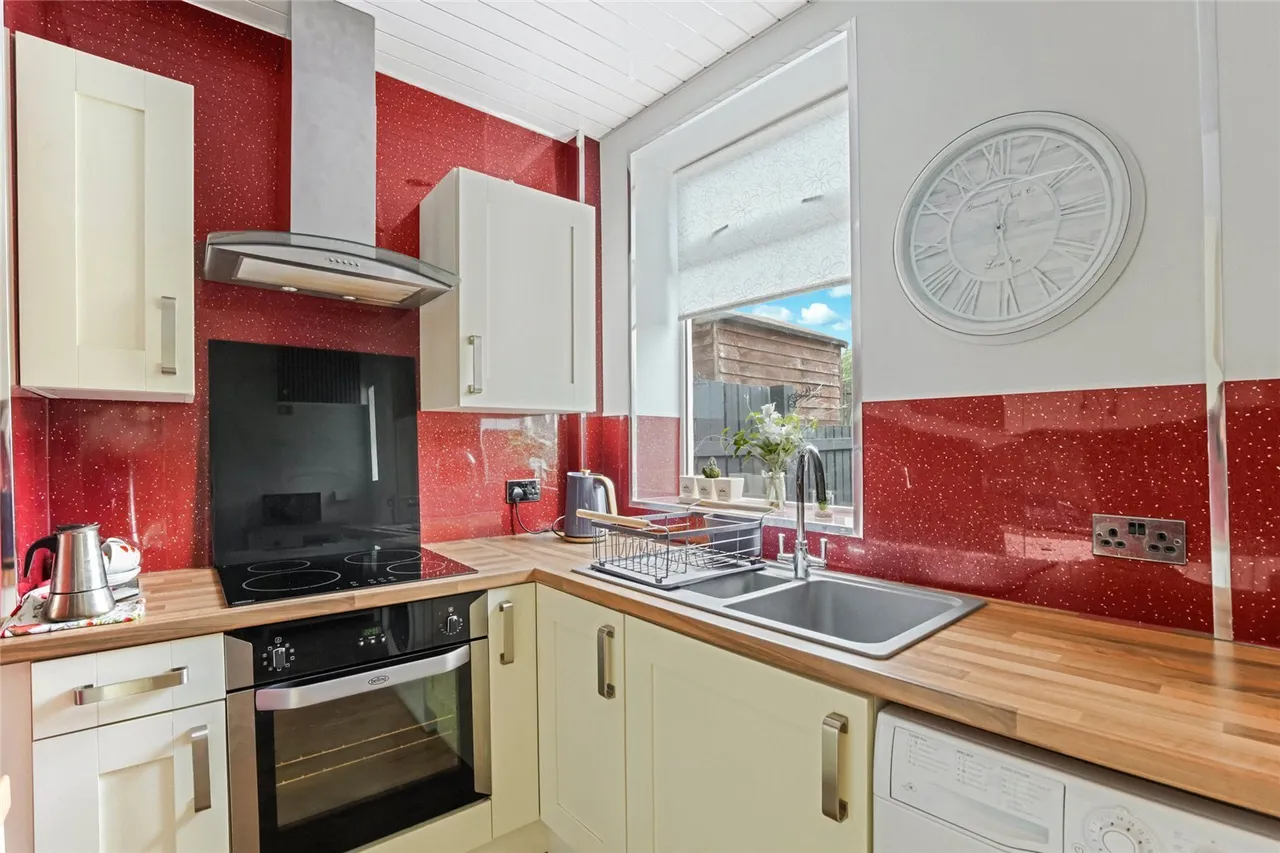Longbar Avenue, Glengarnock, Beith, North Ayrshire, KA14, photo 6
