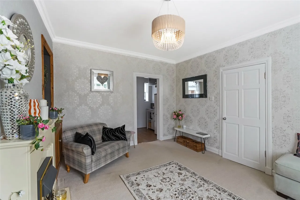 Longbar Avenue, Glengarnock, Beith, North Ayrshire, KA14, photo 3